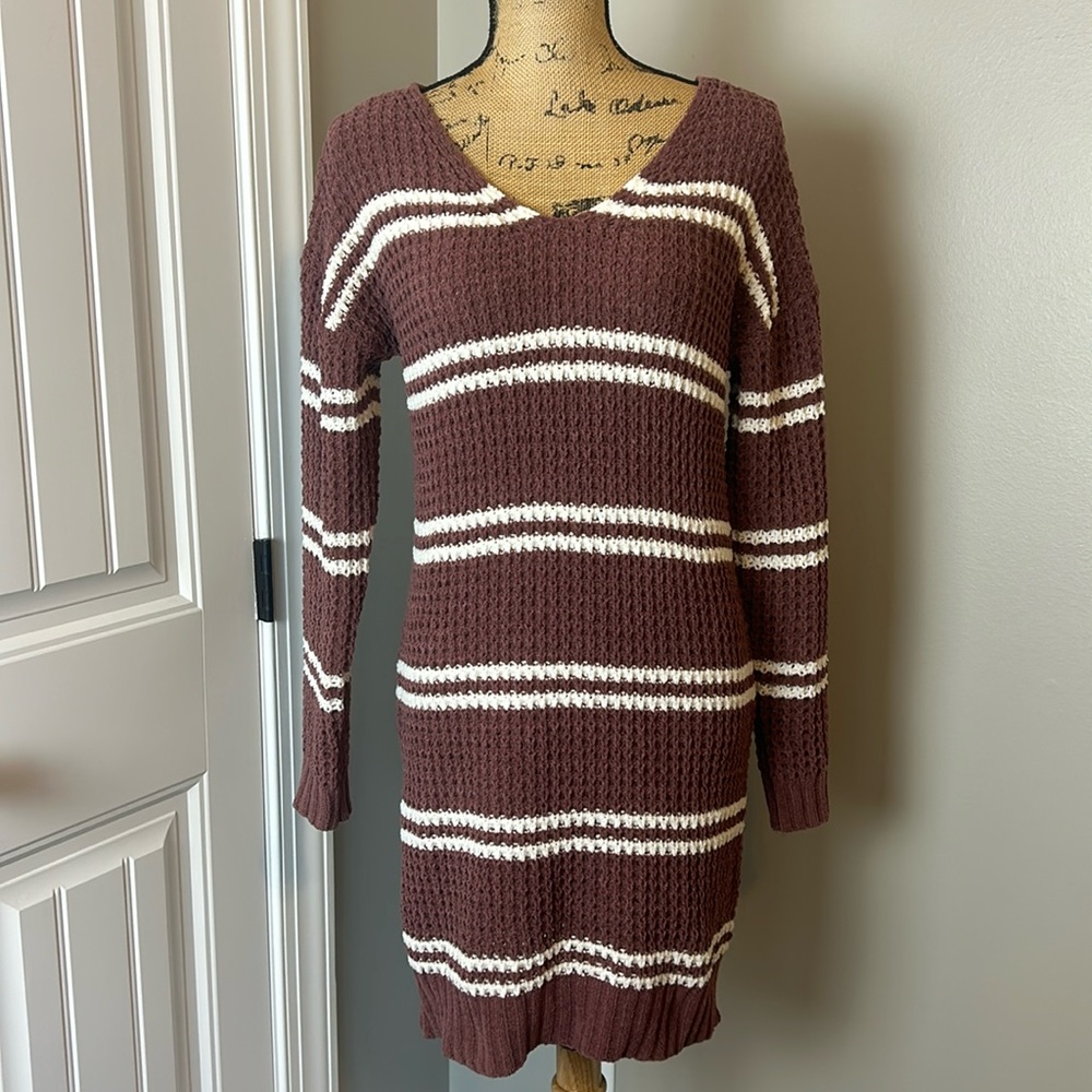 Moral society, medium dress